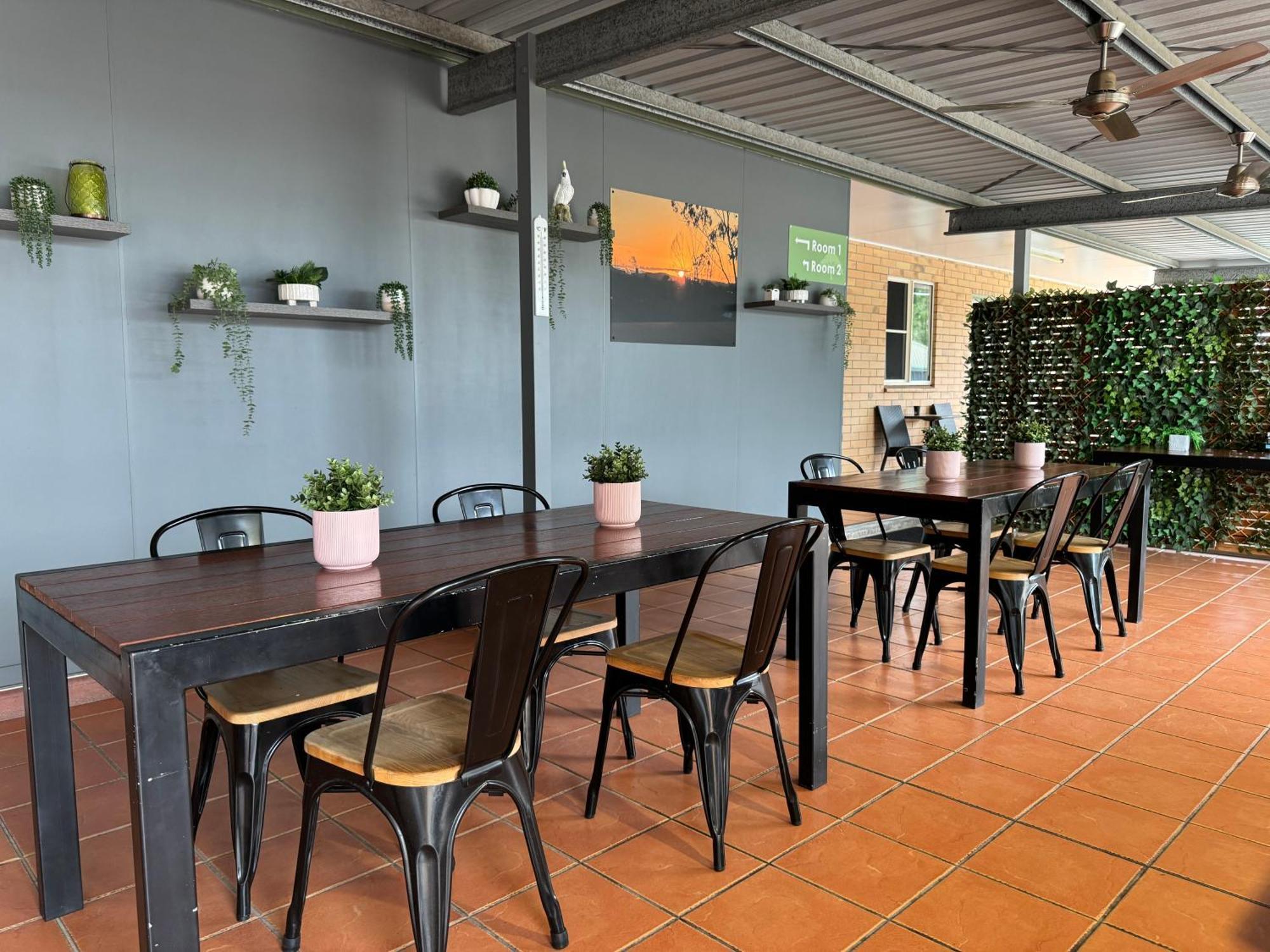 Raintree Motel Biloela Kültér fotó